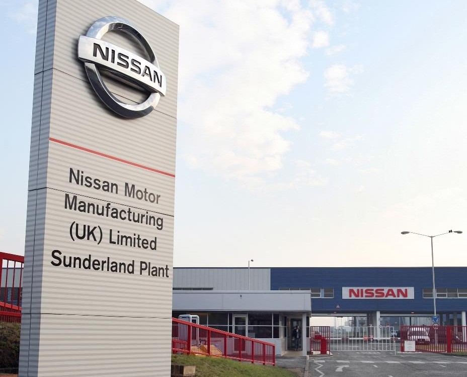 Nissan UK awards Patinter 